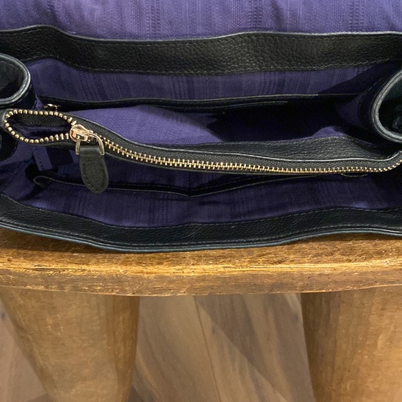 UTERQUE navy leather handbag - Picture 5 of 8